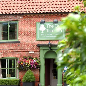 Oak Tree 5* Brafferton