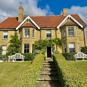 Farm Bed & Breakfast