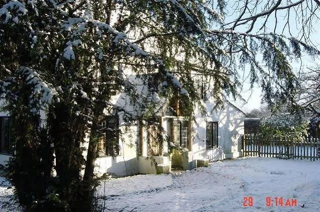 Bed and Breakfast The White House à Takeley Couette-café